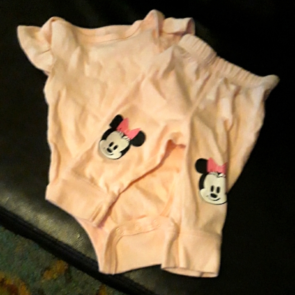 Minnie mouse pair